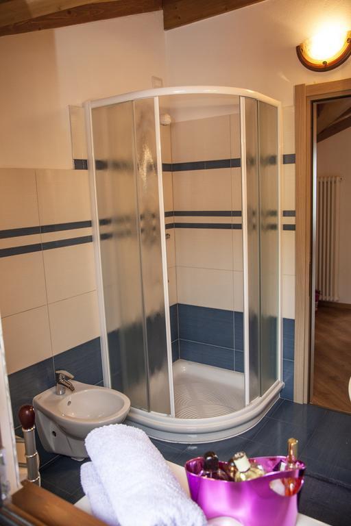 Casa Sole Vercana Quarto foto