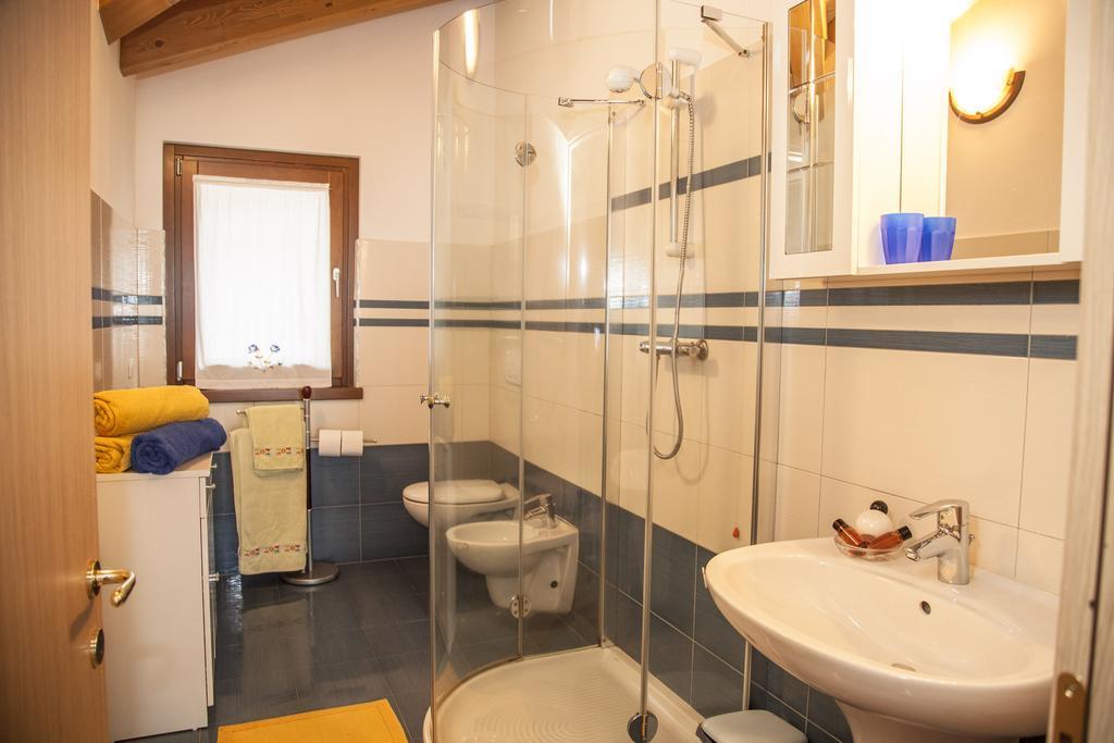 Casa Sole Vercana Quarto foto
